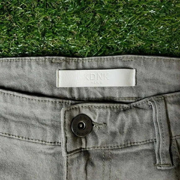 KDNK 11 4 14 11 Jeans Men 34 Gray Bleach Splatter Zip Leg Ripped Distressed - Picture 4 of 9